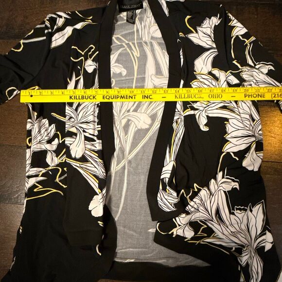 Frank Lyman design open waterfall cardigan size 8 floral tropical print black wh - Picture 10 of 10